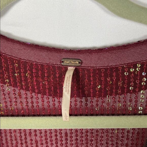 Free People Magenta Sequin Long Sleeve Button Down Shirtee Top Size L - Picture 5 of 8